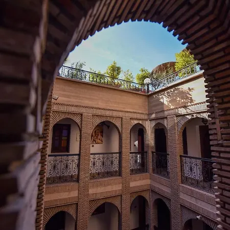 Riad Assia-2