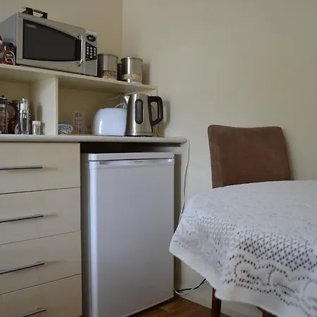 Como Bed & Breakfast-2