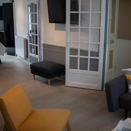 Bienvenue Chez Nous-3