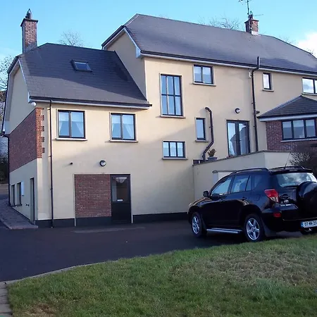 Grove Lodge B&B-2