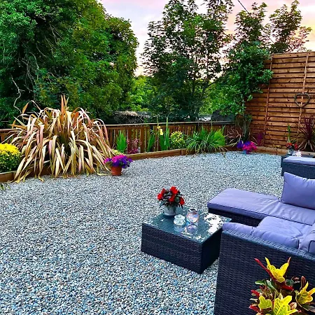 Rose Cottage B&B-2