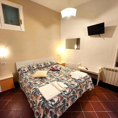 Bed&Breakfast LE QUATTRO STAGIONI-3