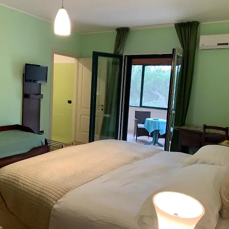 Tenuta Monaci La Murra-2