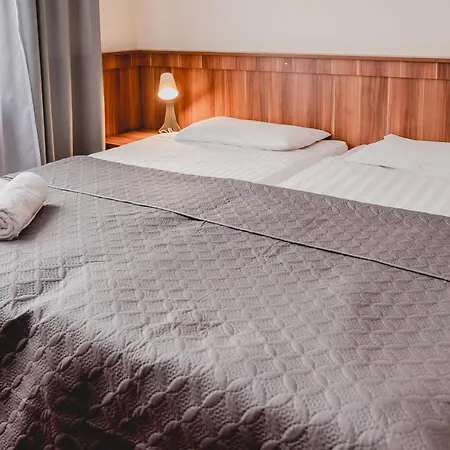 Hotel Nad Morzem - Art-Pension - Dabrowa - Holiday & Spa-3