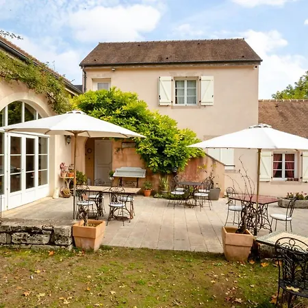 Domaine De La Combotte-2
