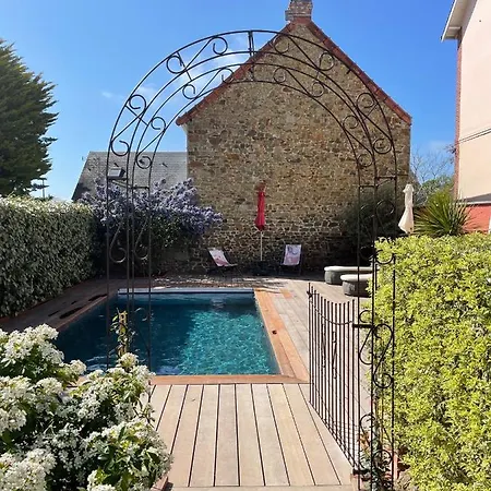 La Cotentine Maison d'Hôtes-3
