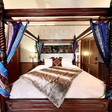 1001 Nights Historic Bed And Breakfast Adults Only-3