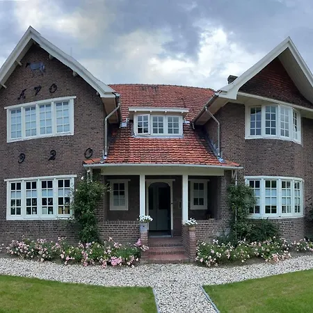 Bed And Breakfast Goes-3