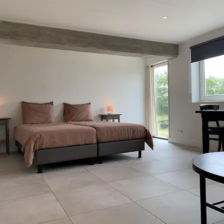 Bed & Breakfast 'Tuus Op Tessel'-2
