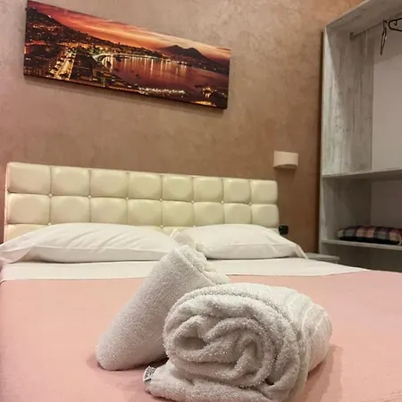 Oceania Hotels Napoli 43-3