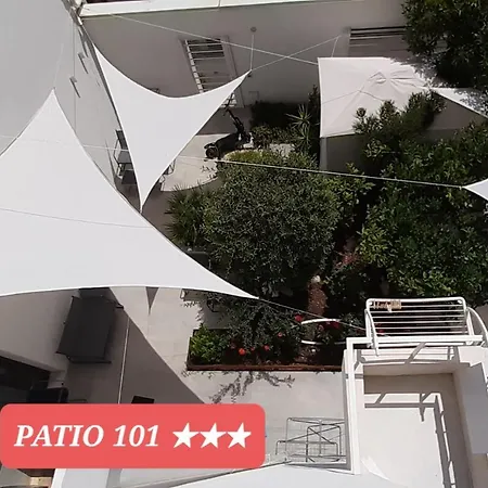 Patio 101 " Exclusive " B&B Boutique-3