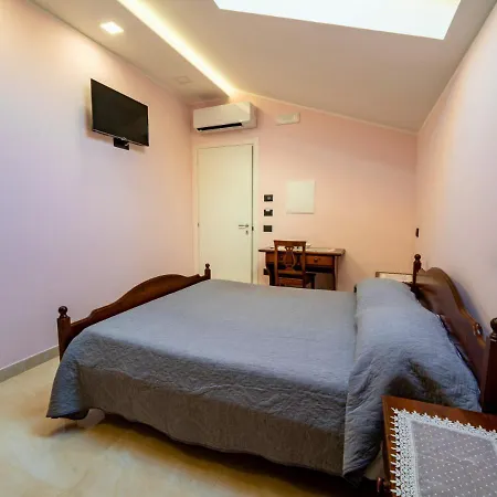 Villa Dei Cesari Bed&Breakfast-3