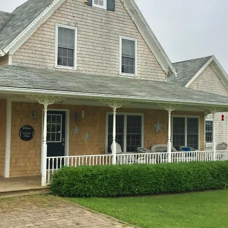 Manor On The Pond B&B-3