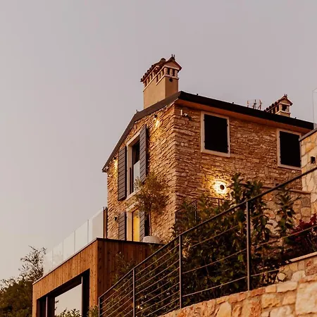 Favai Hills Your Secret Hideaway-3