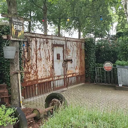 Airstreamnb-2