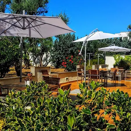 Bed And Breakfast La Villa Ambienti Sanificati Con Generatore Di Ozono-3