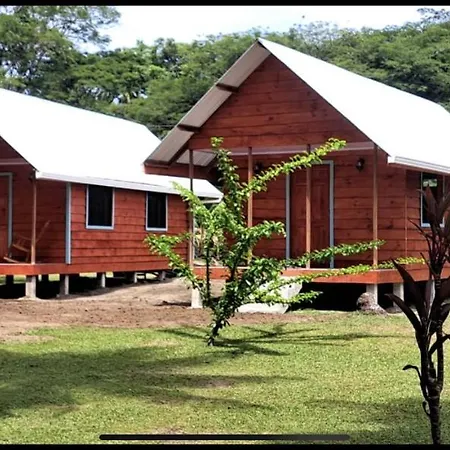 Cabinas Tortuguero Sports Fishing-2