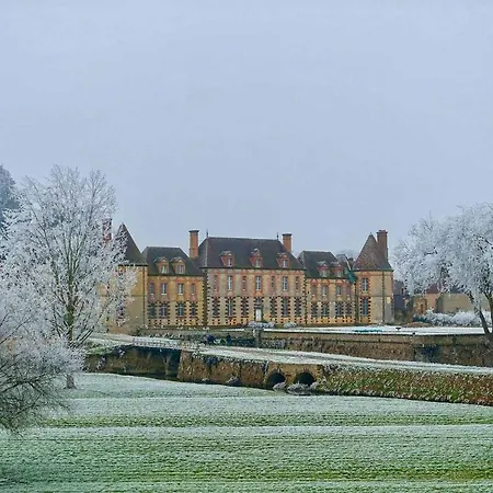Chateau De La Riviere-3