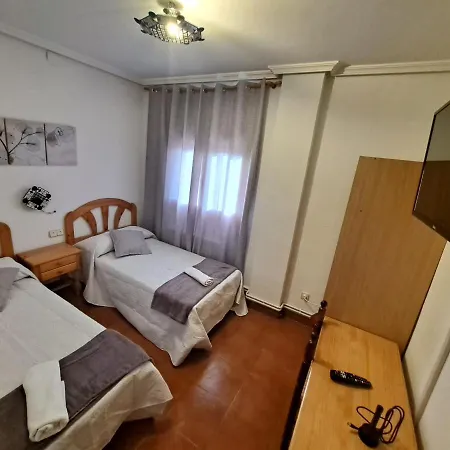 Hostal San Antonio-3