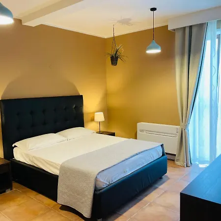 Conti B&B Suite Ponte Amato-3