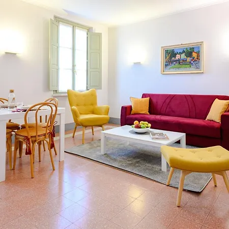 Foresteria Villa Puccini Casa per Ferie-Holiday Home-2