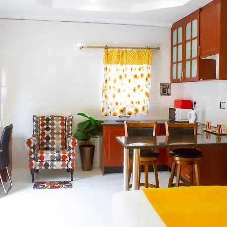Eagles Nest Self-Catering Apartments-3