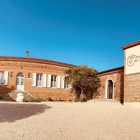 Suite intimiste avec Spa privatif et vue Pyrénées-2