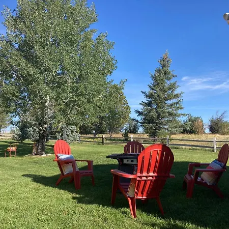 Sundance Suite - Prairie Rose Bed & Breakfast-2