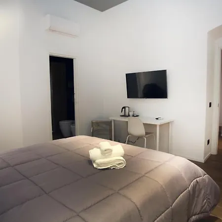Business Home Via Isonzo B&B-2