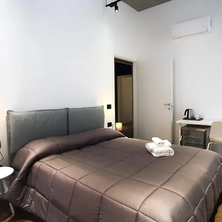 Business Home Via Isonzo B&B-2