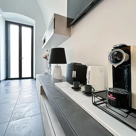 Marbel Suite Adelfia-3