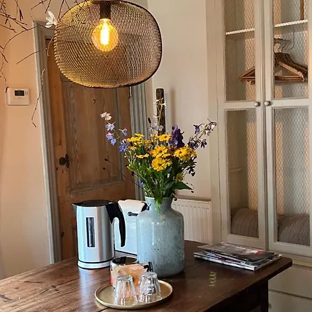 B&B De Kamer Hiernaast-2