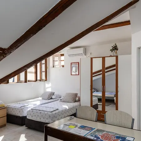 B&B Buza House-3