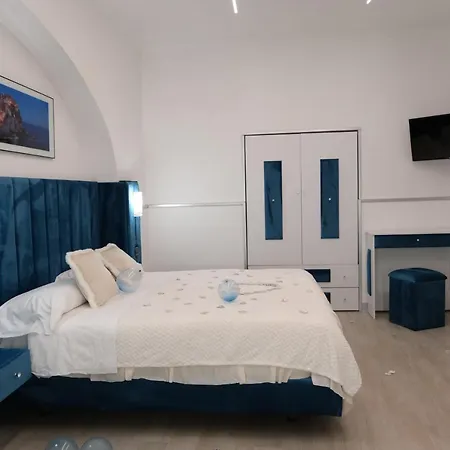 The King'S House-3