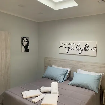 Fortunato's Home-3