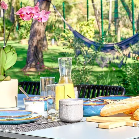 Casa Brisa Boutique Guest House - Gay Men Only-2