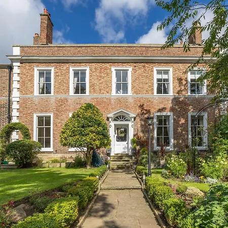 Highgate House-2