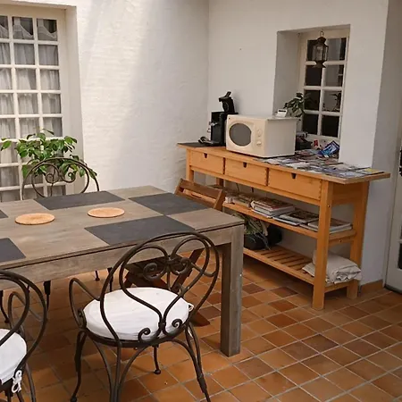 Maison d'hôtes Les Beaux Chenes-3
