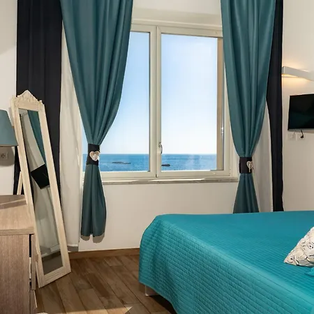 Marlove Sea View With Private Access To The Sea-2