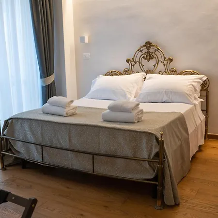 Residenza degli Speziali-2