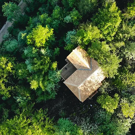 Les Cabanes du Herisson-3