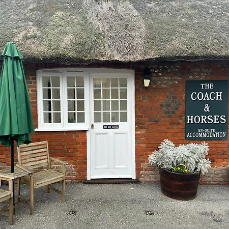 The Coach And Horses-2