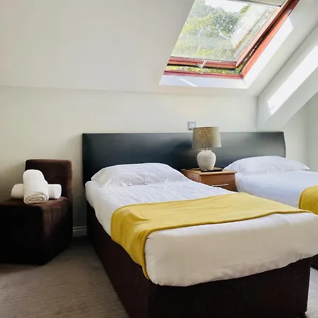 The Diamond Inn-3