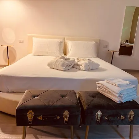 Muralta Suite & Luxury Rooms-3