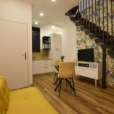 XX Miglia rooms Catania city center-3