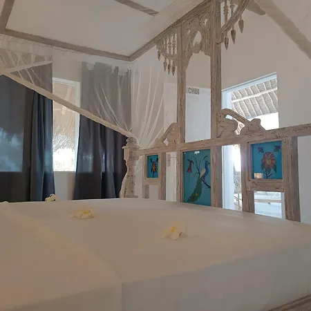 Pole Pole Beach House-2