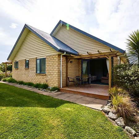 Awatea Country Bed & Breakfast-3