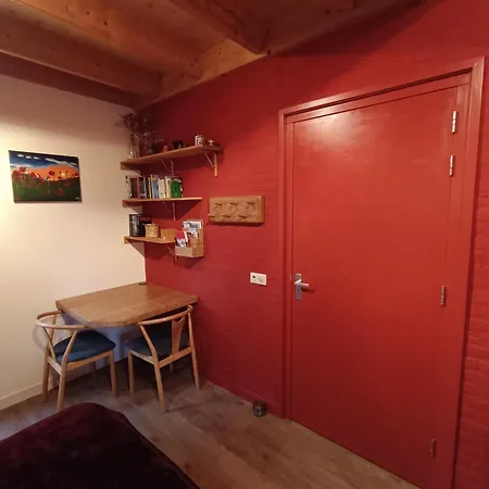 Bed And Breakfast Opus 209-2