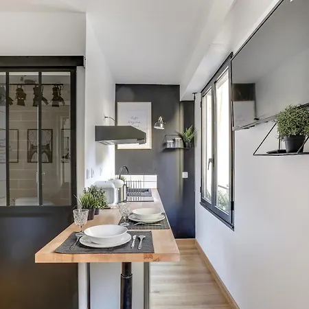 Suites indépendantes toutes équipées Leopold ou Carnot-2