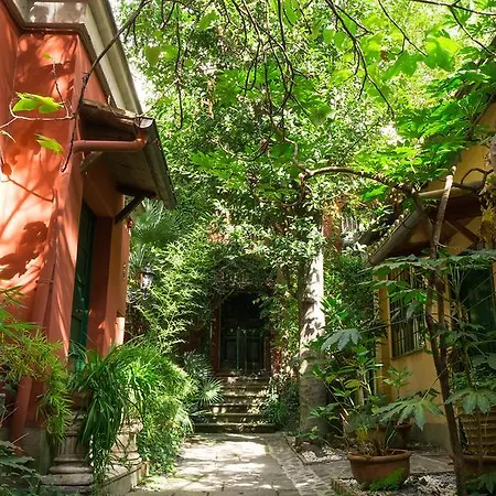 Margutta'S Garden-2